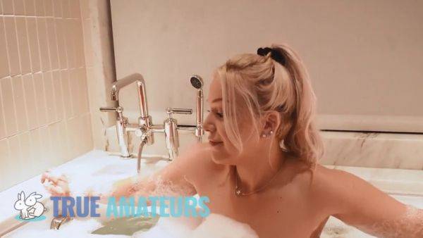Chelsea Vegas' POV bath & man-on-doggy-style action with her busty tits and manly body on extrabigboobs.com