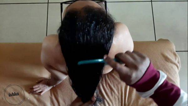 Indian busty slave gets her hair play and cumshot in S5 E3 - India on extrabigboobs.com